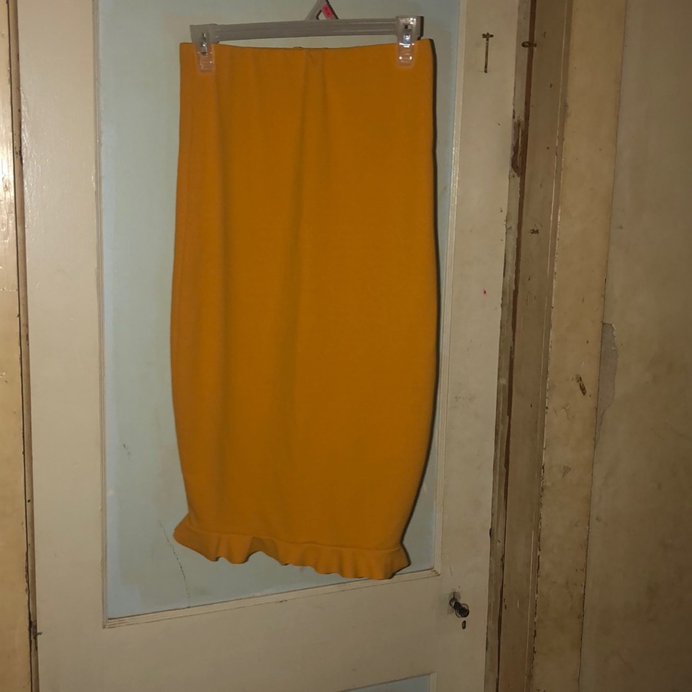 Pencil skirt